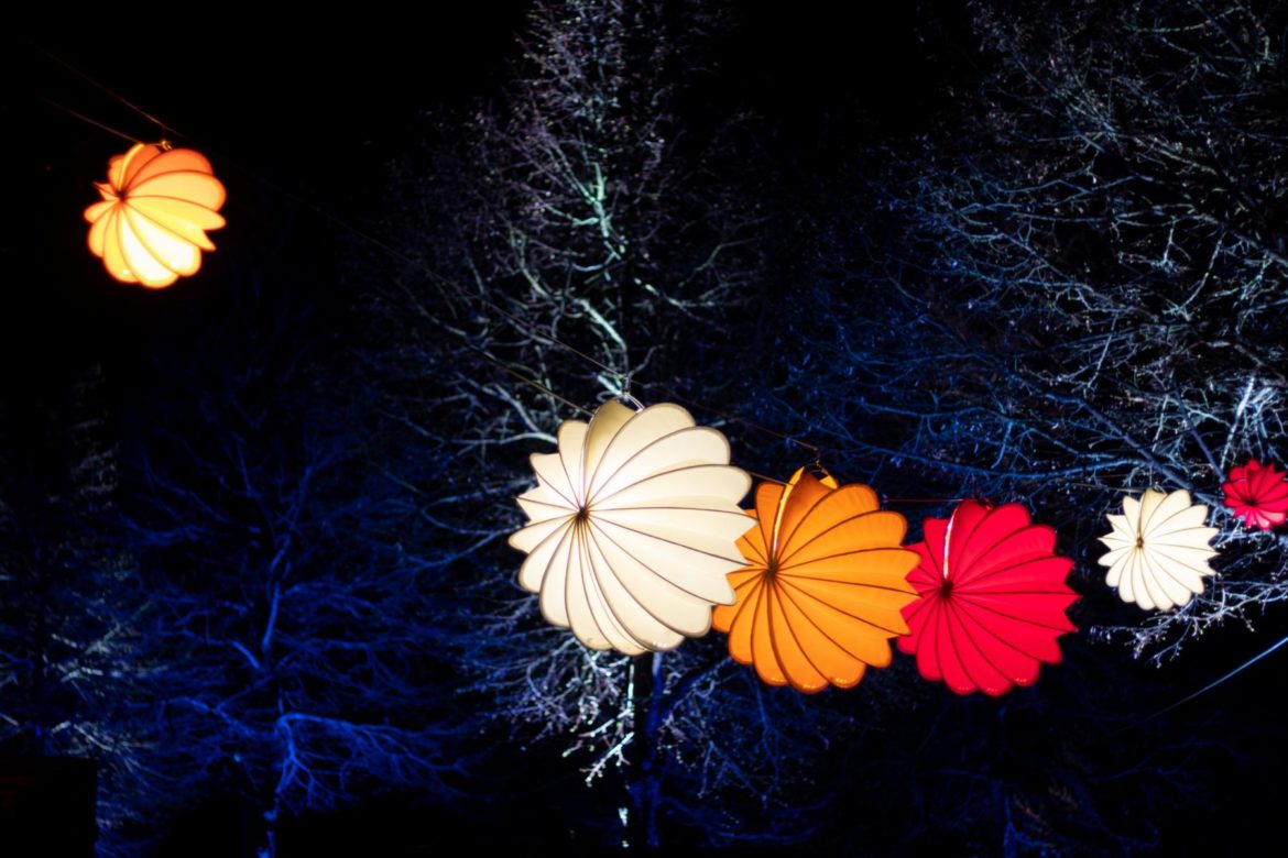 Barlooon wetterfester Lampion bei Kronacher Parkleuchten 2022_Foto Luca Zwosta 1 Barlooon wetterfester Lampion bei Kronacher Parkleuchten 2022_Foto Luca Zwosta 1